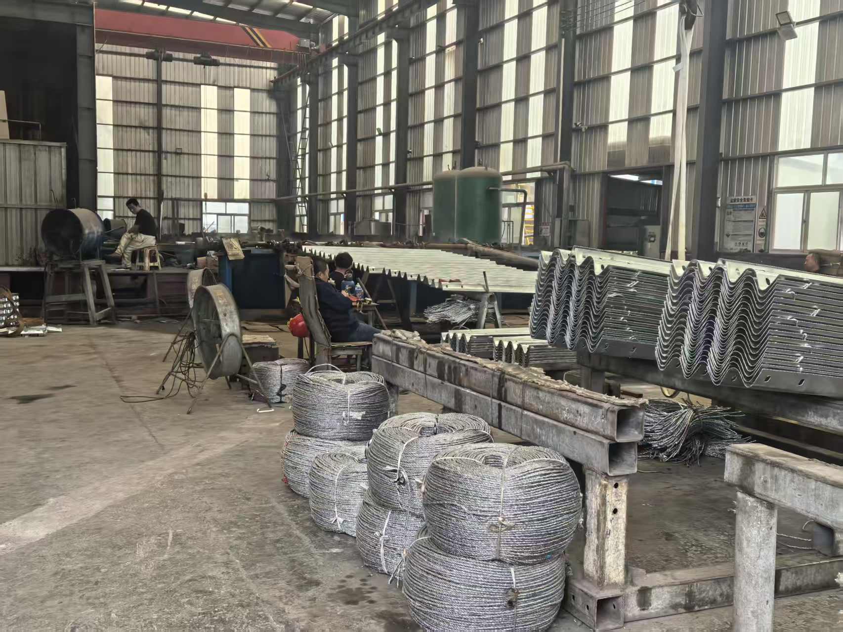 威海市波形护栏板三波波形护栏 - 推荐